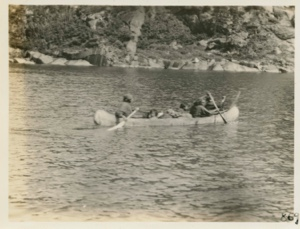 Image: Nascopie Indians [Innu[ in canoe